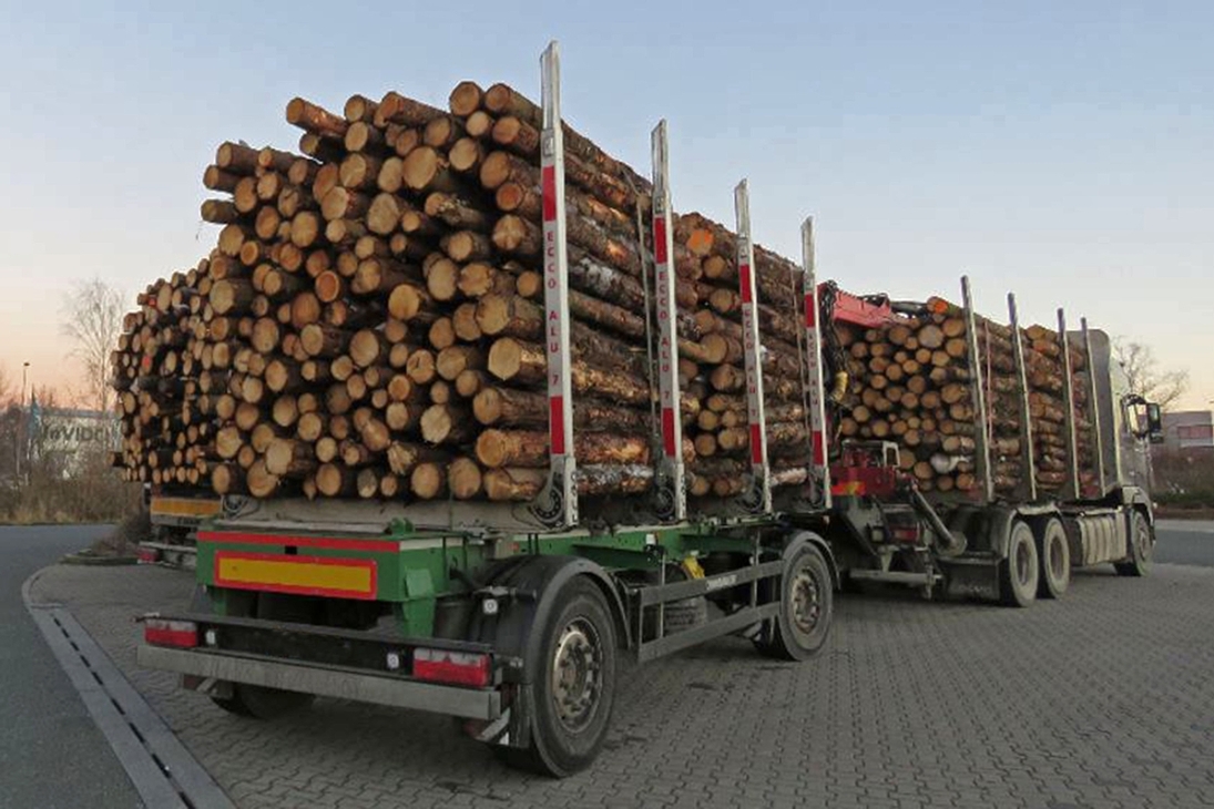 Mächtig überladen waren zwei Lkw auf der Autobahn 72 unterwegs