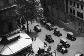 Foto: Fritz Block: Paris, Blick vom Kaufhaus Galeries Lafayette auf den Boulevard Haussmann, 1930