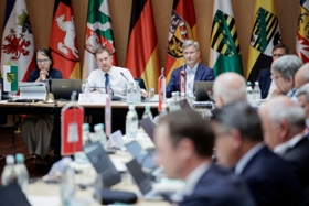 Foto: Auftakt der Konferenz der Regierungschefinnen und Regierungschefs der Länder