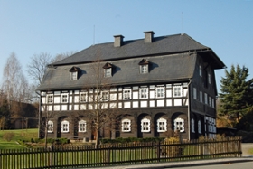 Foto: Ebersbach, Alte Mangel, Beispiel für ein Einzeldenkmal