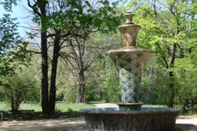 Foto: Mosaikbrunnen im Großen Garten Dresden