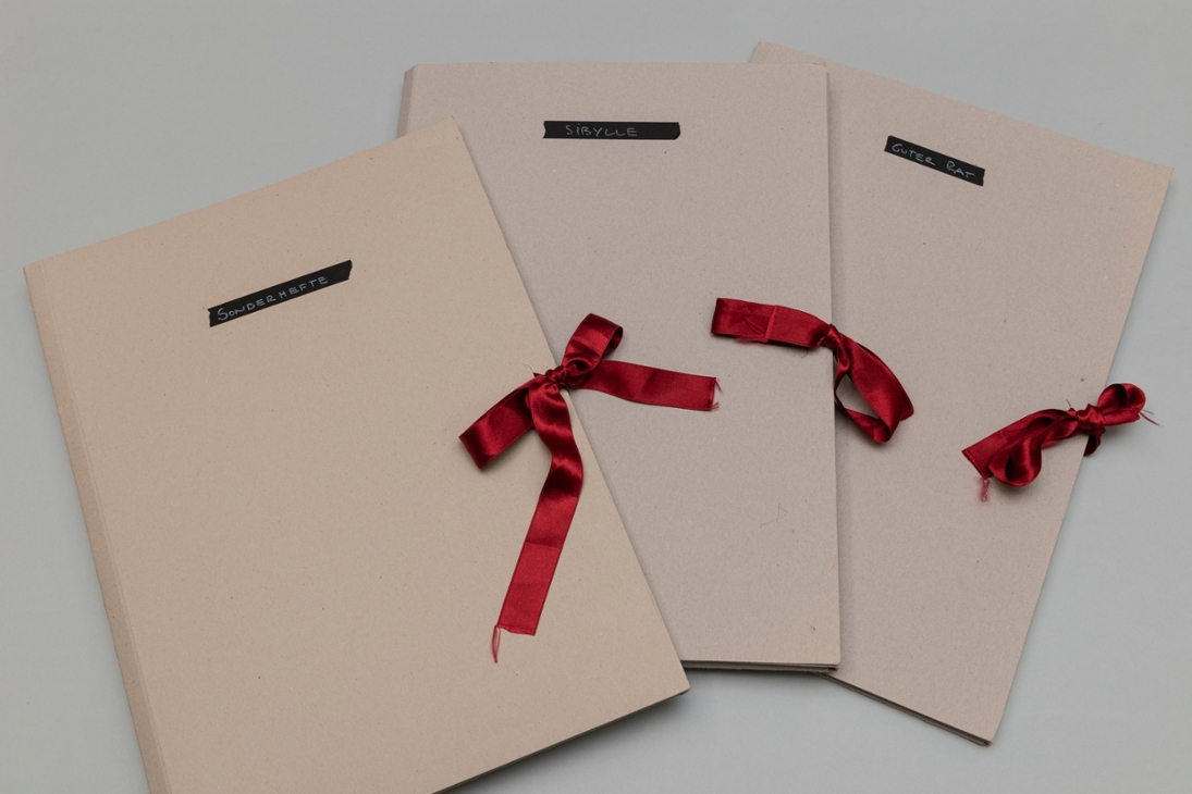 Gesammelte Publikationen von Ursula Winnington seit 1964 in Zeitschriften wie Das Magazin, Für Dich, Sibylle und Der gute Rat sind im Nachlass enthalten.