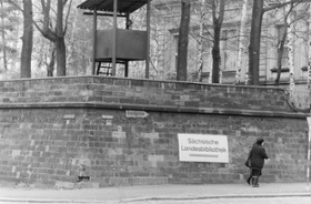 Foto: Jürgen Matschie
Marienallee (Kasernenviertel), Dresden-Neustadt, 1991
© Deutsche Fotothek / Jürgen Matschie
