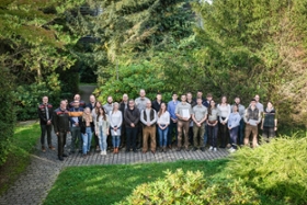 Foto: Gruppenbild der zu Forstinspektoren ernannten Absolventinnen und Absolventen