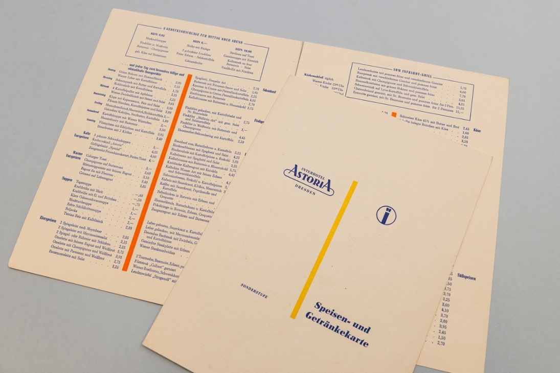 Speisen- und Getränkekarte aus dem Interhotel Astoria, Dresden 1965